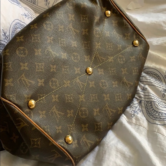 Louis Vuitton Tivoli GM - Picture 6 of 8